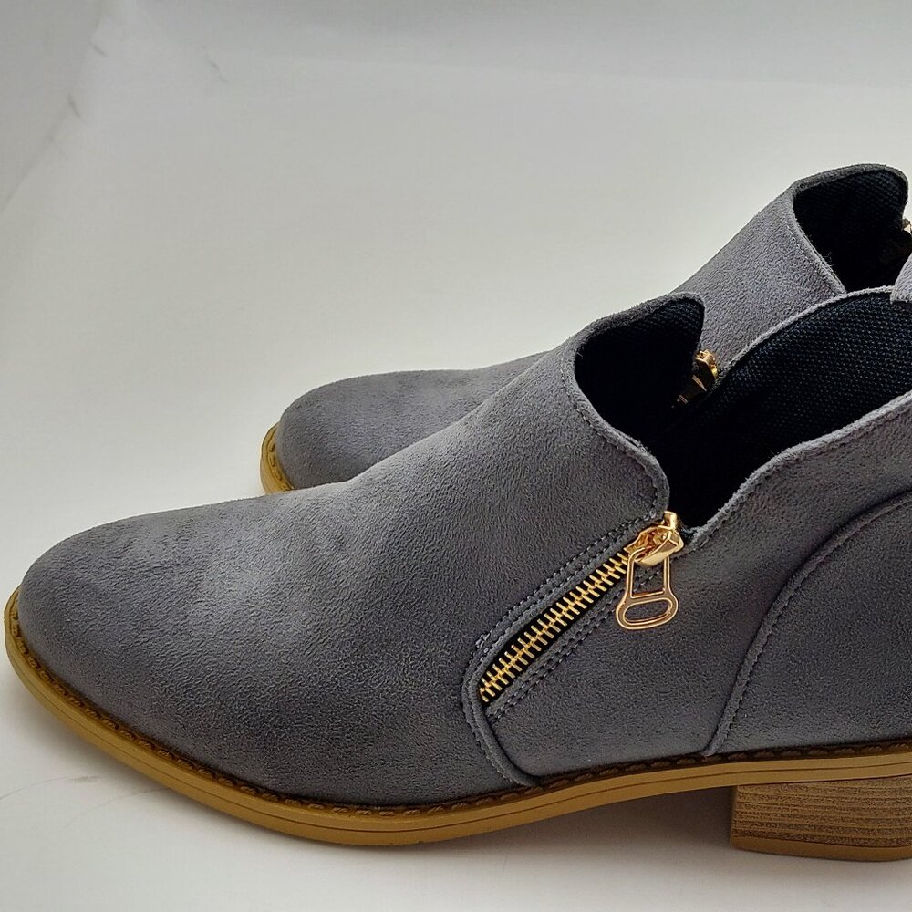 Women's Ankle Boot With Zipper on Both Sides